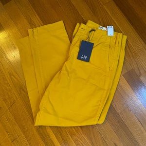 Mustard cropped slacks